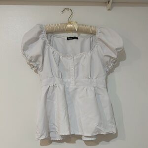 White top with buttons and puffy sleeves